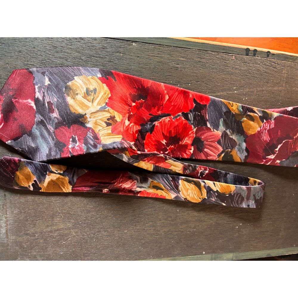 Haggar Necktie Mens OS Red Gold Floral Excellent Painterly Wide Silk Blend Tie